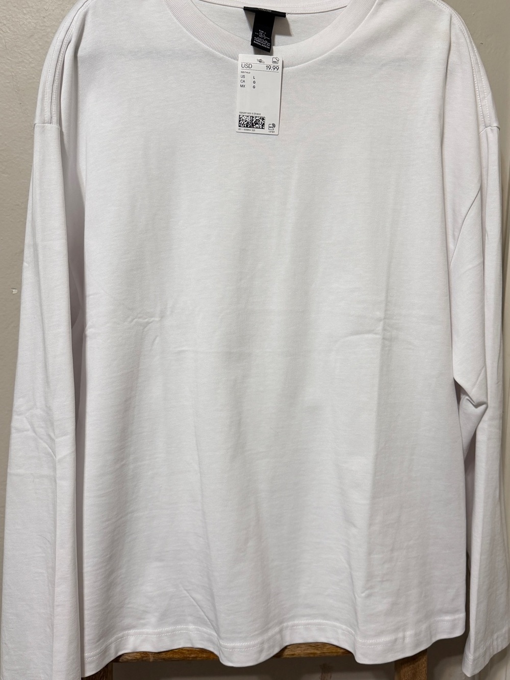H&M Men's Long-Sleeve Crew Neck Tee - White